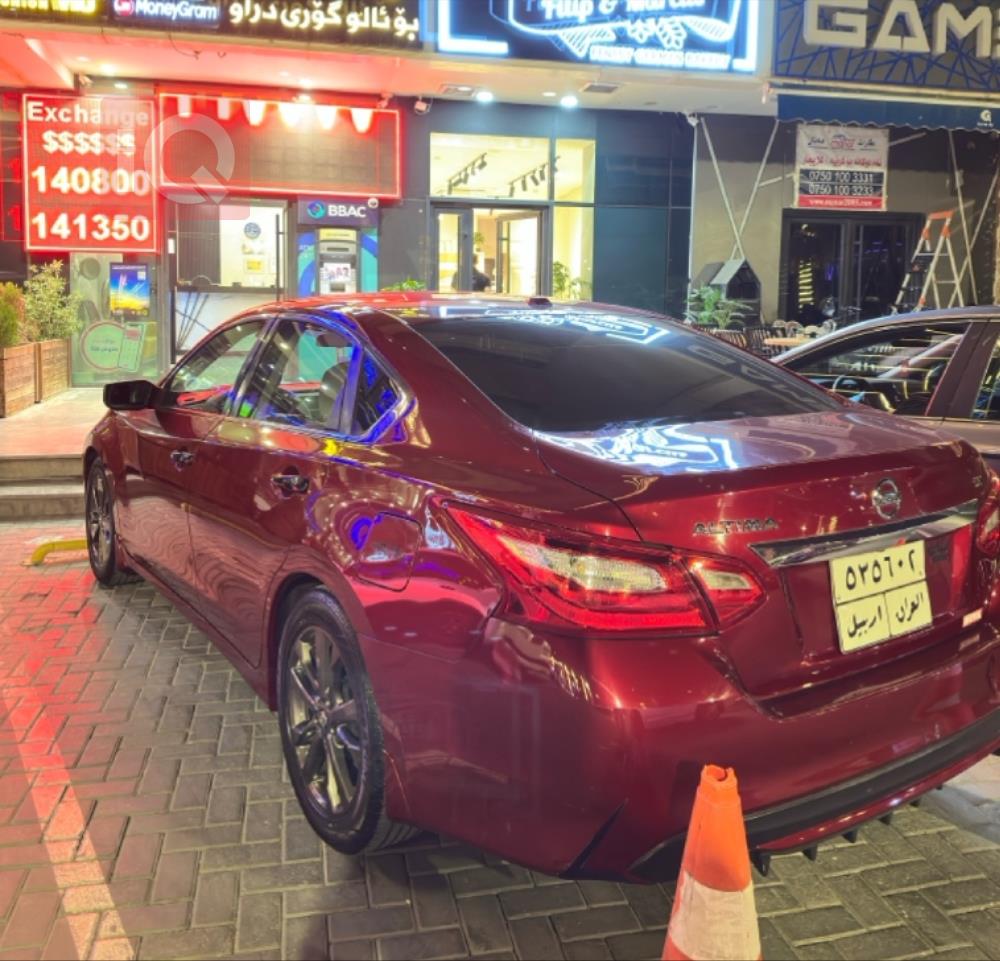 نيسان ألتيما